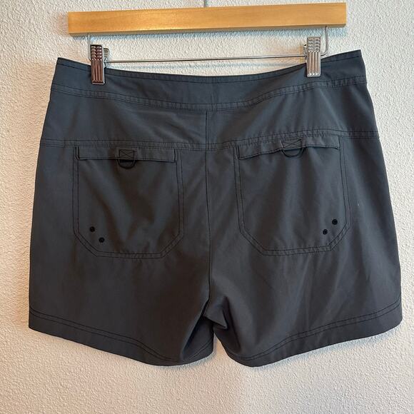 🌴 Title Nine Shorts with Pockets, Stretchy and Comfy, Size 8 - Picture 2 of 6
